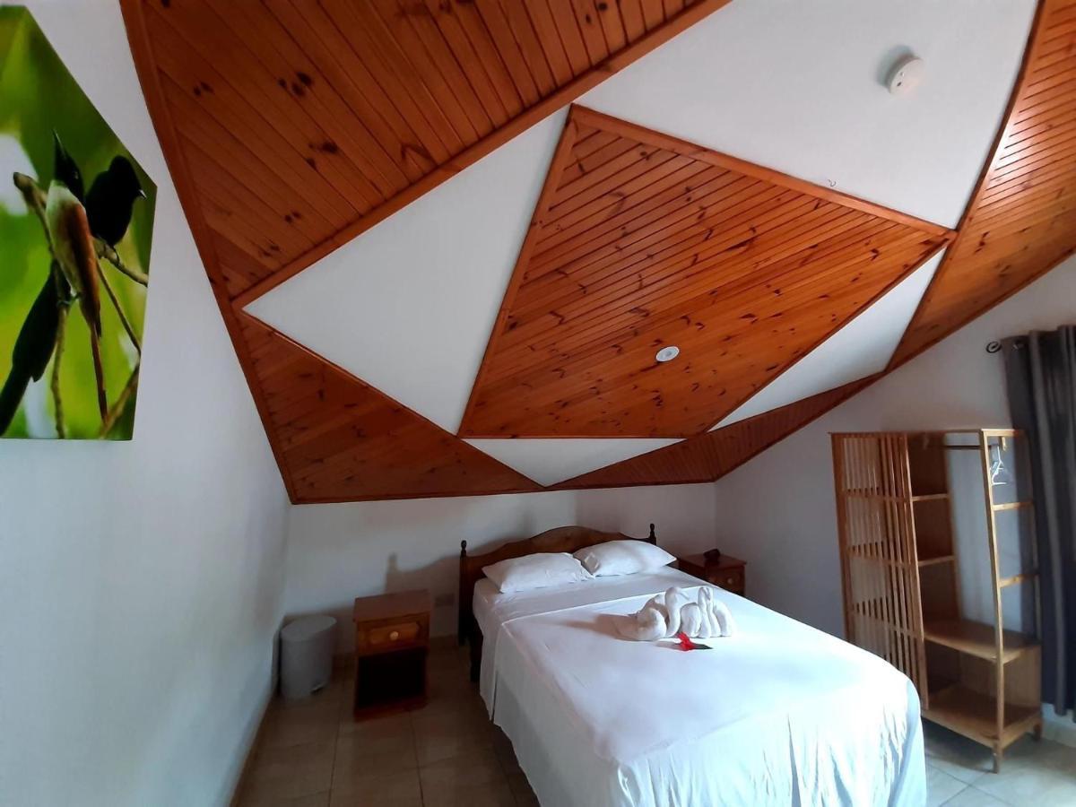 La Source Self Catering Hotell La Digue Eksteriør bilde